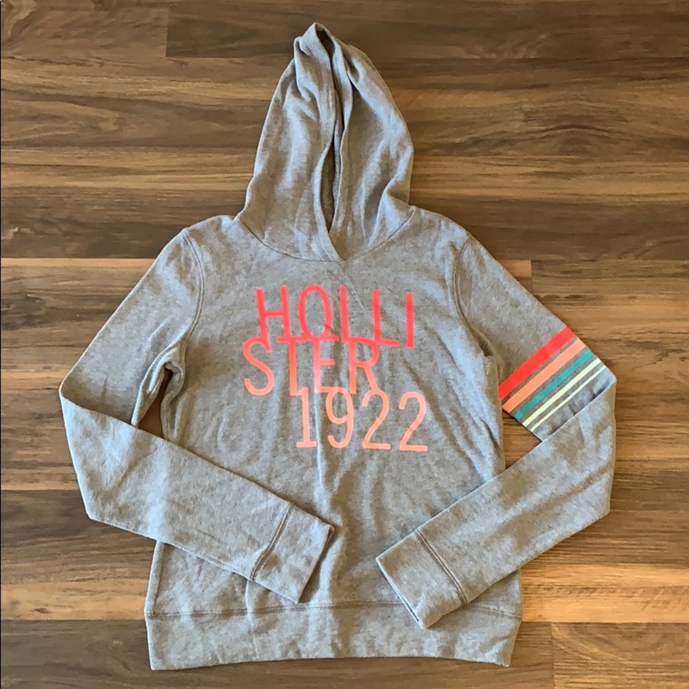 Hollister no zipper hoodie